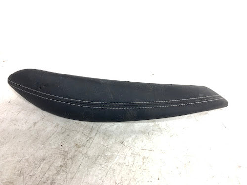 BMW F80 M3/F82 F83 M4 Left/Driver Side Leather Interior Door Handle Trim 8057633 *DAMAGED*