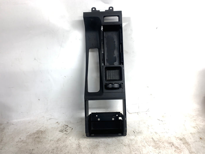 BMW E46 330xi 328i 325i 323i 320i M3 Sedan/Coupe/Wagon Black Center Console 8213680