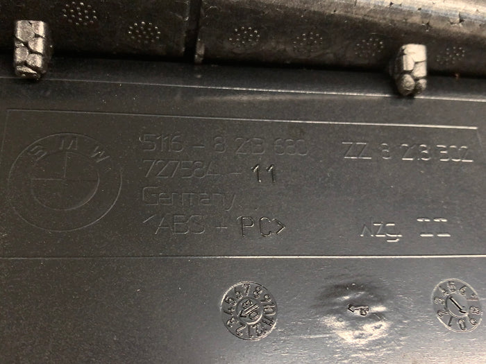 BMW E46 330xi 328i 325i 323i 320i M3 Sedan/Coupe/Wagon Black Center Console 8213680