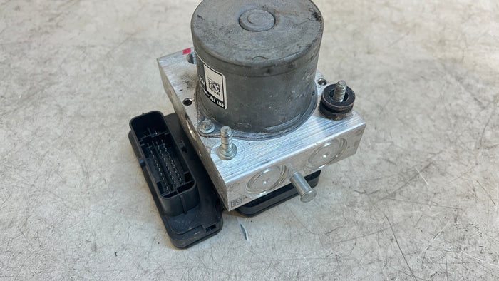 Tesla Model Y ABS DSC Anti Lock Brake Pump Module 1044745-00-B