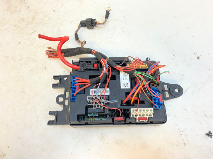 BMW F30 F31 F32 F33 F34 F36 3 & 4 Series Rear/Trunk Fuse Box 61149337880