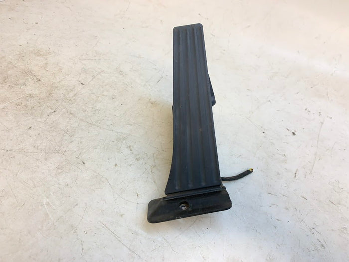 BMW F30 F31 F32 F33 F34 F36 3 & 4 Series Manual Transmission Accelerator/Throttle/Gas Pedal 6853176