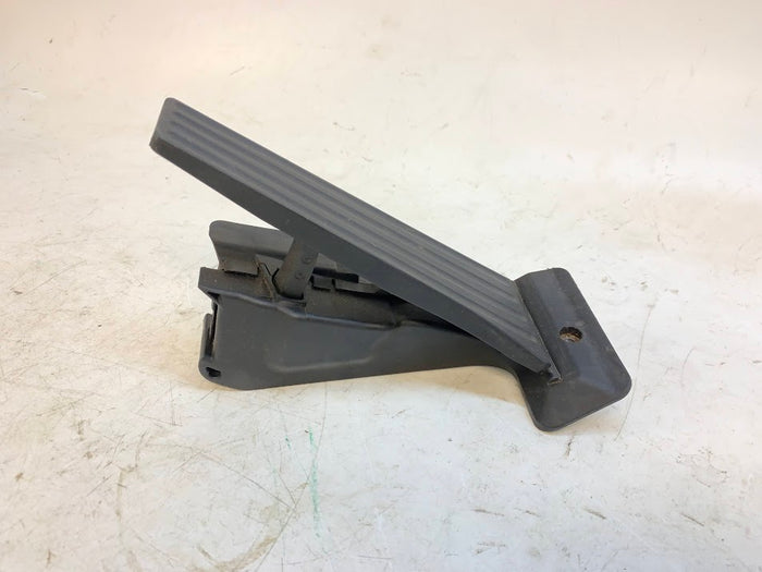 BMW F30 F31 F32 F33 F34 F36 3 & 4 Series Manual Transmission Accelerator/Throttle/Gas Pedal 6853176