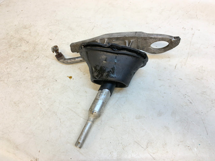 BMW F32 F30 F33 F34 F36 435i 335i N55 Manual Transmission Shifting Arm & Shift Lever 25117605090 *DAMAGED*