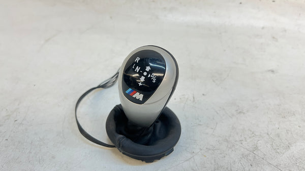 BMW E60 E61 M5/E63 M6 SMG SHIFT KNOB & SHIFT BOOT 25162282750