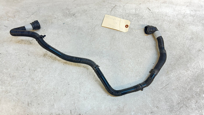 Tesla Model Y Rear Drive Unit/RDU Inverter To Oil Cooler Coolant Hose 1077585-00-E