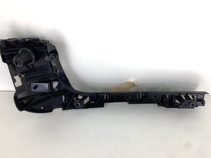 BMW F97 X3 M/G01 X3 Right/Passenger Side Rear Bumper Guide Bracket 7400666 *DAMAGED*