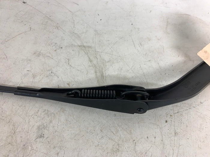 BMW E82 E88 135i 128i Right/Passenger Side Windshield Wiper Arm 7169972