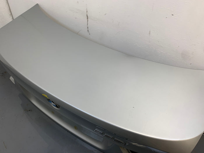 BMW E90 3 Series LCI Trunk Lid Titanium Silver Metallic (354) *DAMAGED*