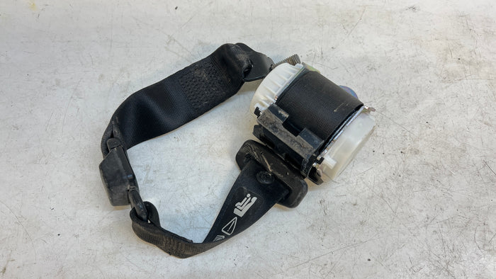 BMW E60 REAR SEAT BELT CENTER 72119132821