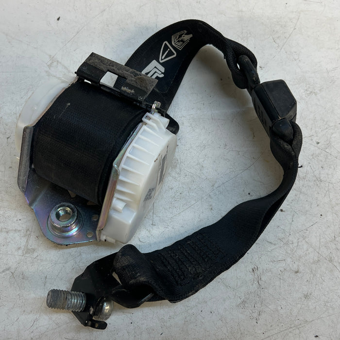 BMW E60 REAR SEAT BELT CENTER 72119132821