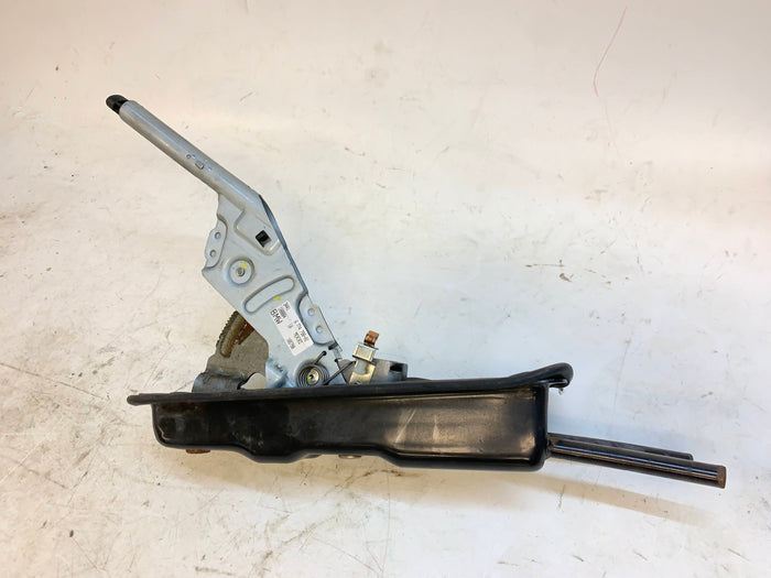 BMW E85/E86 Z4 Parking Brake Handle W/ Mount Bracket 6774798