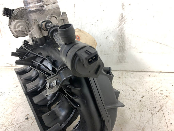 BMW E82/E88 135I/128I Intake Manifold With Throttle Body 756467802/7556119