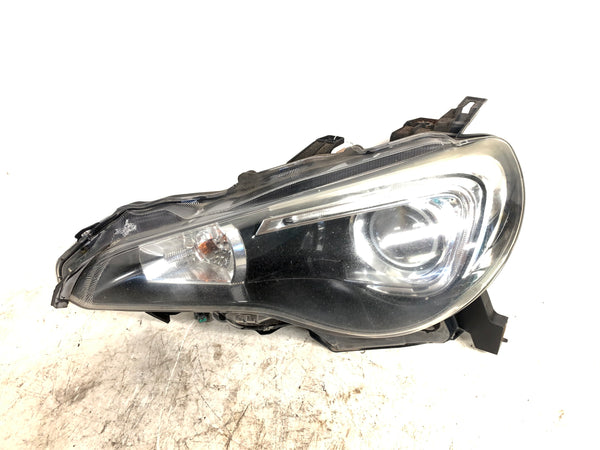 Subaru BRZ Left/Driver Side Xenon Headlight 39000-60082