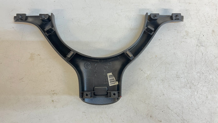 BMW E46 M SPORT STEERING WHEEL LOWER TRIM 32347833355