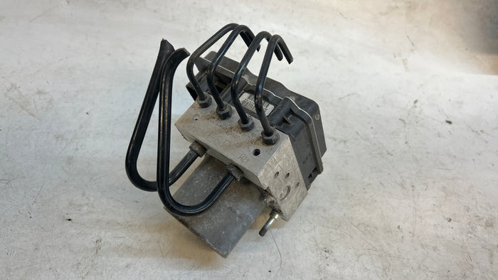 AUDI B8/8K S4 ABS PUMP MODULE 8E0910517