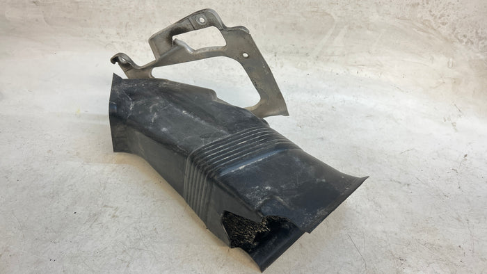 BMW E46 M3 BRAKE DUCT FRONT RIGHT 7892786