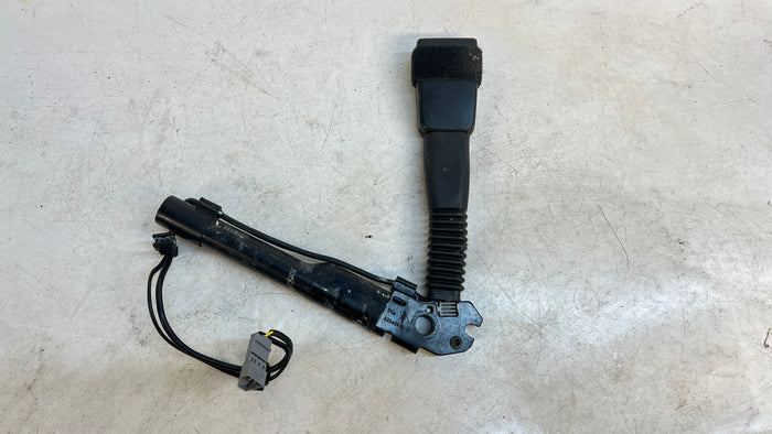 BMW E90/E91/E92/E82/E88/E89/E84 FRONT RIGHT SEAT BELT BUCKLE 7213564