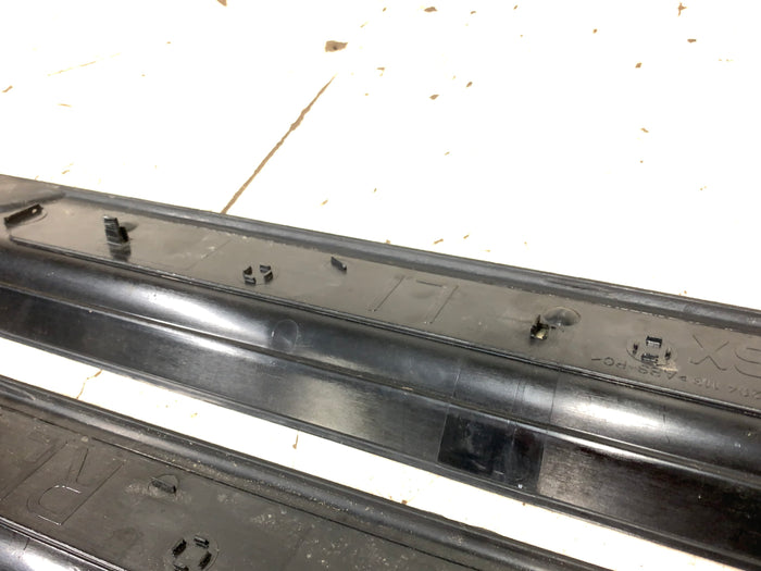 BMW E46 M3 Coupe/Convertible Left/Right Door Sill Trim 51477891927/51477891928 *DAMAGED*