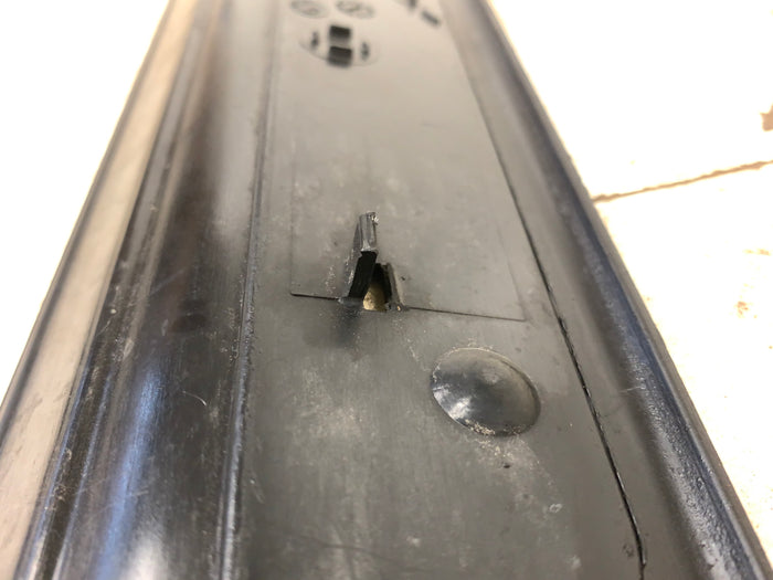 BMW E46 M3 Coupe/Convertible Left/Right Door Sill Trim 51477891927/51477891928 *DAMAGED*