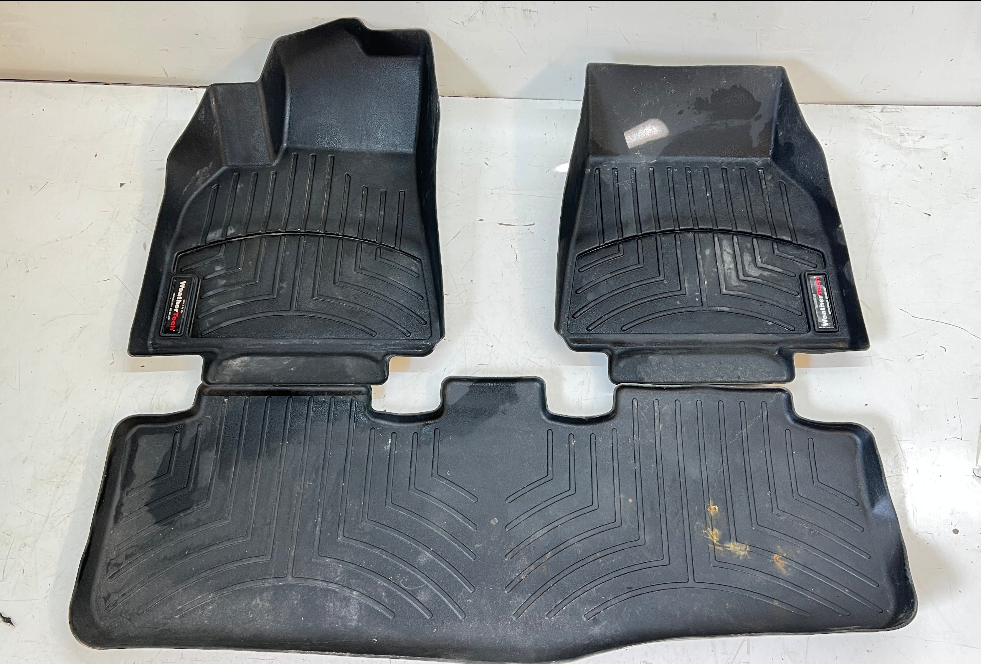 Tesla on sale weathertech mats