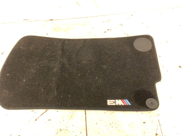 BMW E46 M3 Coupe/Convertible Passenger Front Black Carpeted Floor Mat 82110136311