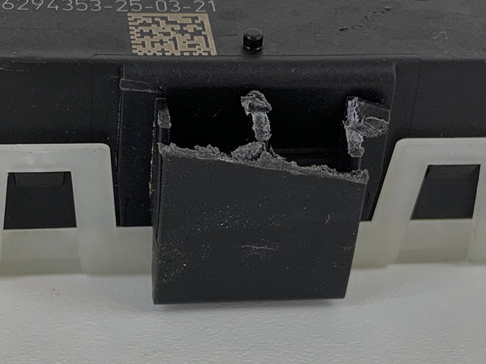 BMW F97 X3 M/F98 X4 M Rear Hatch Control Unit Module 61355A19DB2 *DAMAGED*