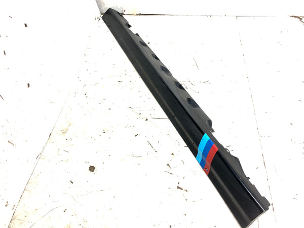 BMW E46 M3 Coupe/Convertible Black Schwarz Passenger Side Skirt Rocker Panel Sill Trim 51717890012