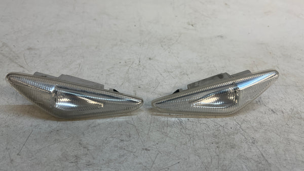 BMW E70 X5 Left/Right Fender Side Marker Lights Pair 7171007/7171008