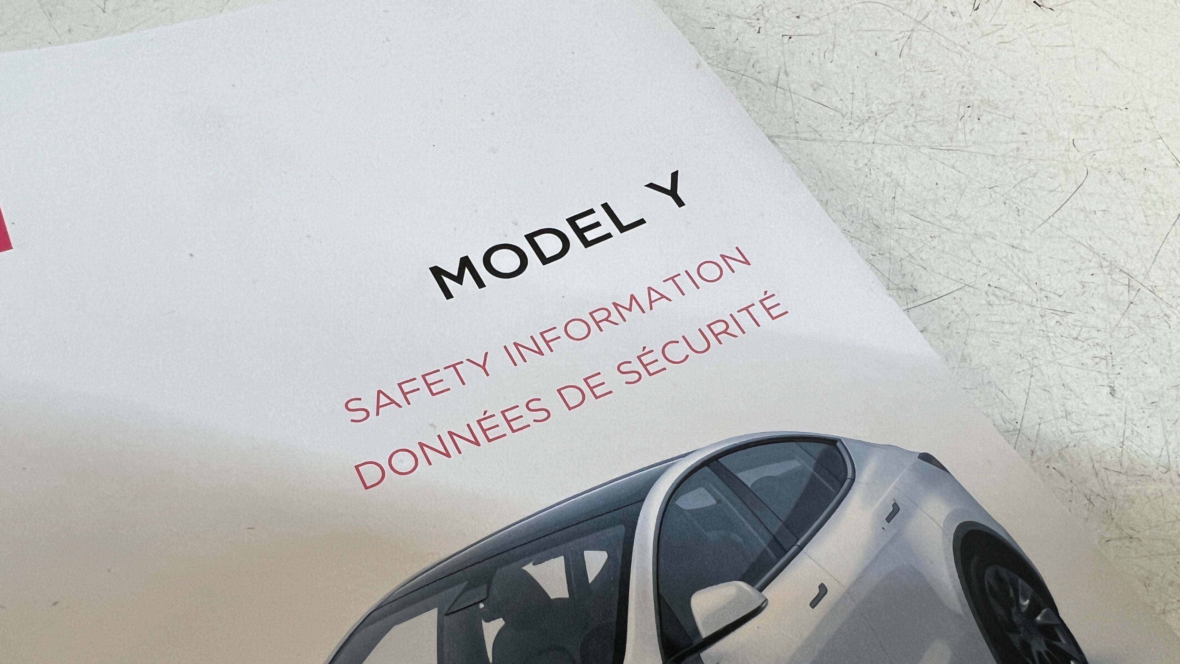 Model Y Owner's Manual