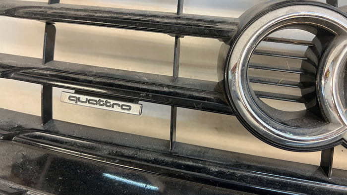 AUDI 8T A5 S-Line Front Bumper Grille Gloss Black Chrome 8T0853651