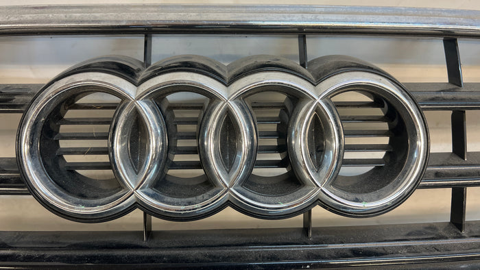 AUDI 8T A5 S-Line Front Bumper Grille Gloss Black Chrome 8T0853651