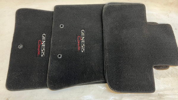 HYUNDAI BK1/BK2 GENESIS COUPE CARPET FLOOR MATS SET