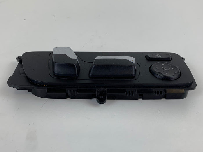 BMW F97 X3 M Right/Passenger Side Front Seat Adjustment Control Switch Button Panel 6801482