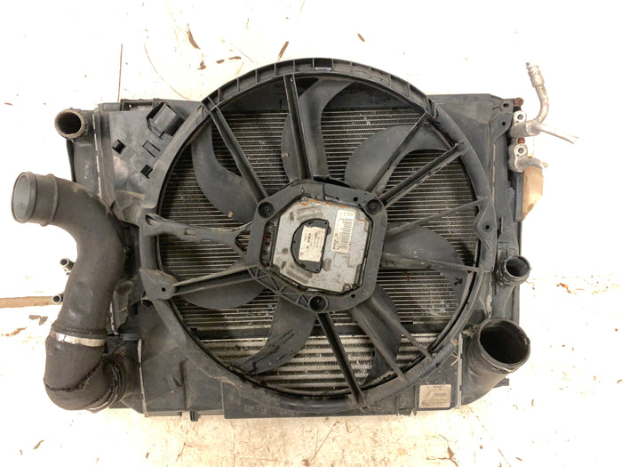 BMW E92 E90 E93 335i/335xi N54/N55 Manual Radiator/Radiator Fan/AC Condenser/Intercooler Axsembly