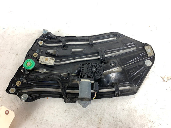 BMW E46 330ci 325ci 323ci M3 Convertible Right/Passenger Side Rear Window Regulator/Motor 8215274