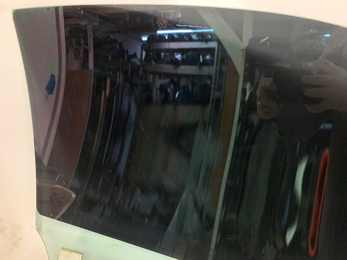 BMW E46 M3 330ci 328ci 325ci 323ci Coupe Left Door Glass Panel *Tinted*