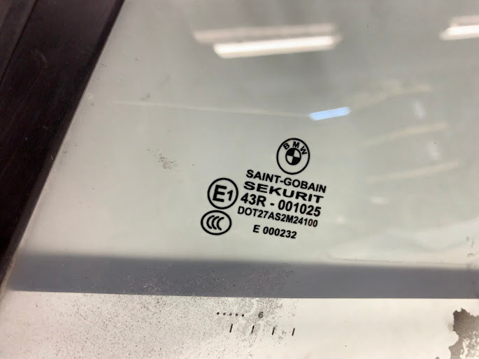BMW E46 330ci M3 325ci 323ci Convertible Left/Driver Side Rear Window Glass 51368209423