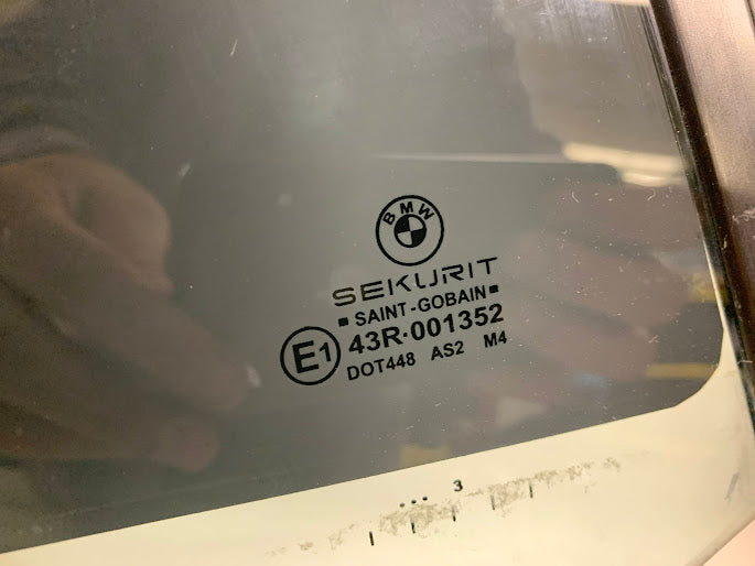 BMW E46 M3 330ci 325ci 323ci Convertible Right/Passenger Side Rear Window Glass 51368209424 *TINTED*