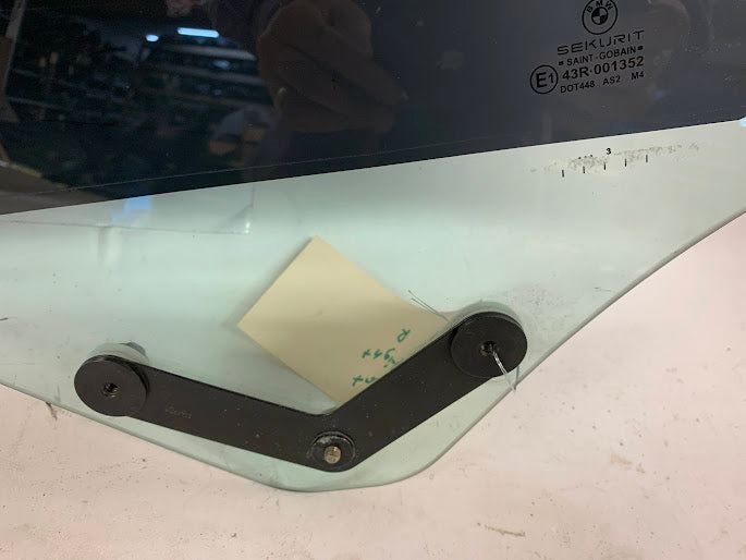 BMW E46 M3 330ci 325ci 323ci Convertible Right/Passenger Side Rear Window Glass 51368209424 *TINTED*