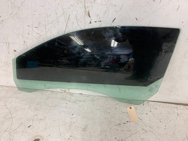 Audi A5/S5 Left Front Driver Door Window Glass Panel Tinted 8F0-845-201-B *Damaged*