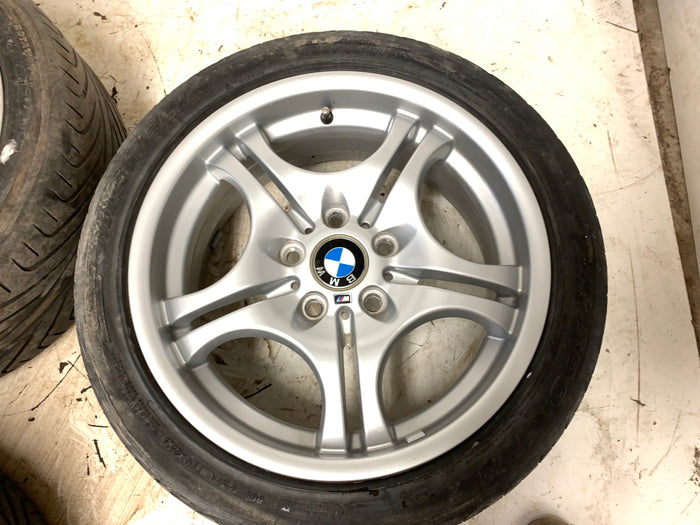 BMW E46 Style 68 Wheel Set 17X7.5 Et 41 17X8.5 Et 50 2229180-13/2229135-13