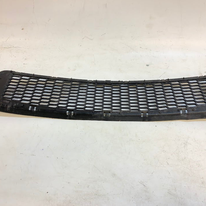 BMW E92 E93 E90 M3 Front Bumper Lower Center Grille 7900764