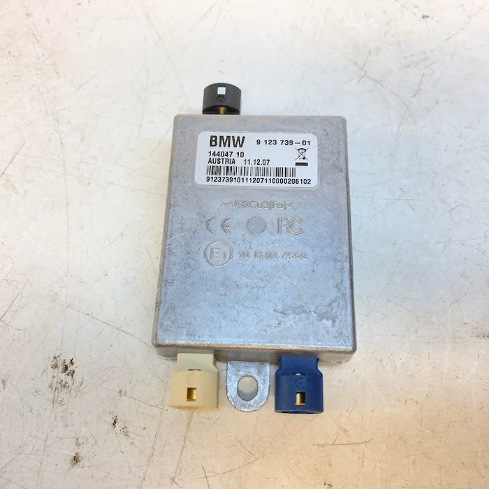 BMW E92 E93 E90 M3 USB Hub Module 9123739