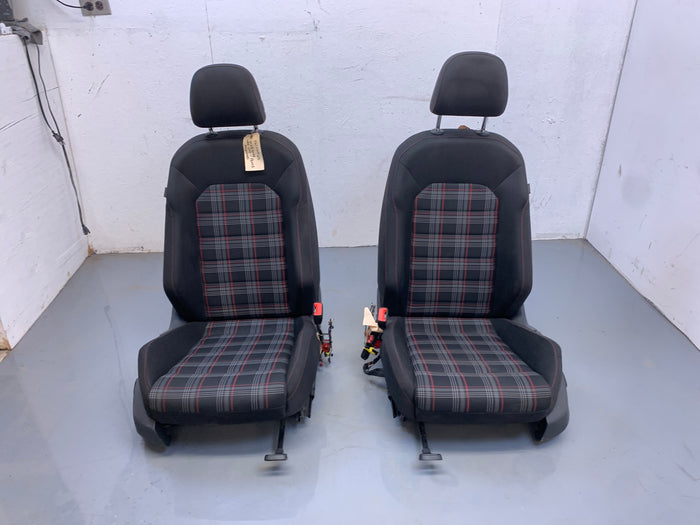 Volkswagen MK7/5G GTI Left/Right Front Plaid Cloth Seats