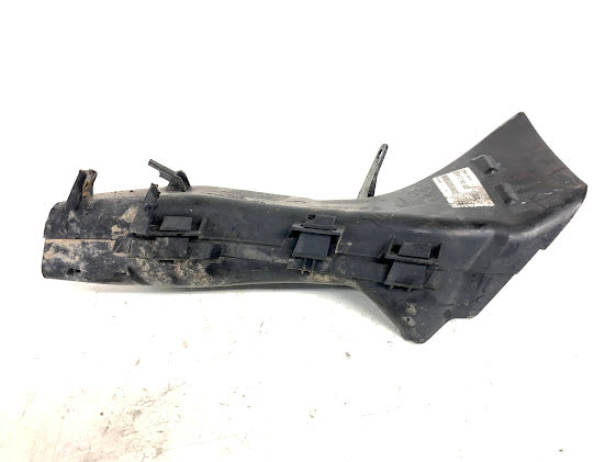 BMW E92 E93 335i/335xi Pre-LCI Right/Passenger Side Front Bumper Brake Air Duct 7161438