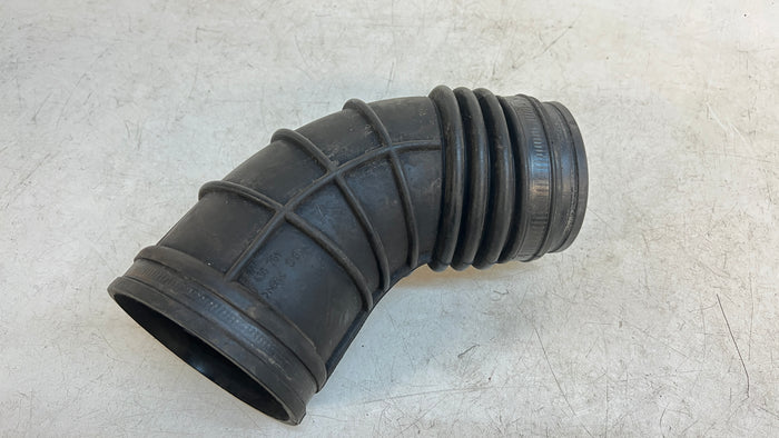 BMW Z3 3.0 M54 RUBBER INTAKE BOOT 1438761