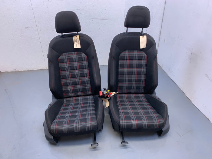 Volkswagen MK7/5G GTI Left/Right Front Plaid Cloth Seats