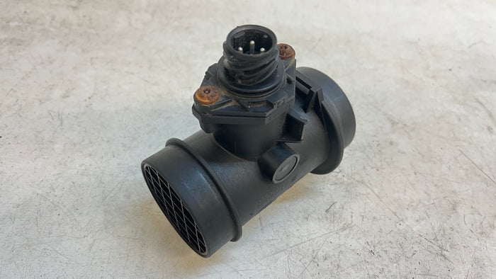 BMW E36 Z3 1.9 M44 4 Cylinder MAF Mass Air Flow Meter Housing 4-Pin 1736224