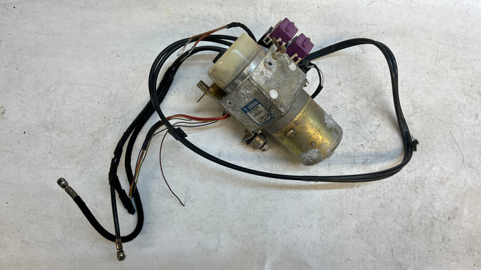 BMW Z3/M Roadster Convertible Roof/Soft Top Hydraulic Pump Motor 8407224